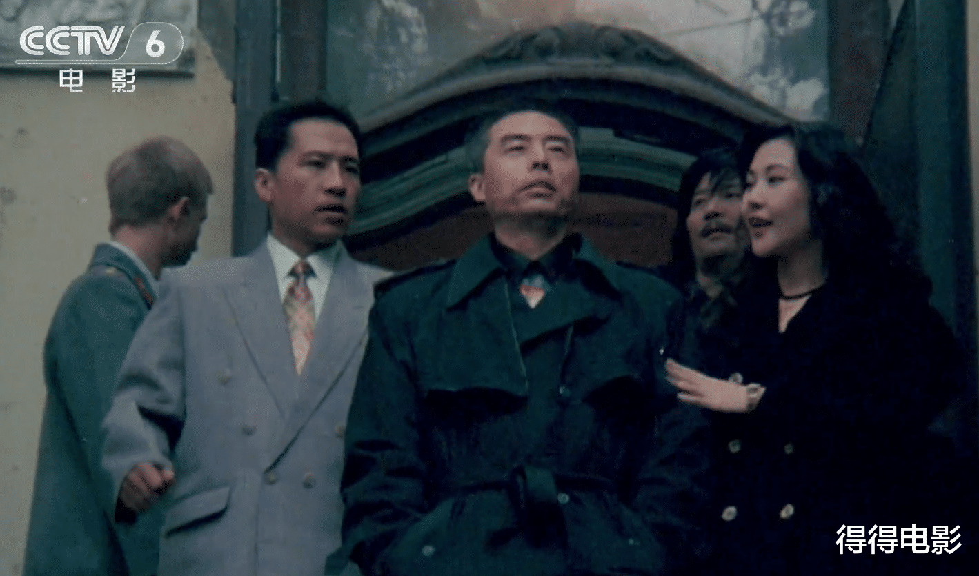 95版《中俄列车大劫案》，无数人童年阴影，央六版删减9分钟