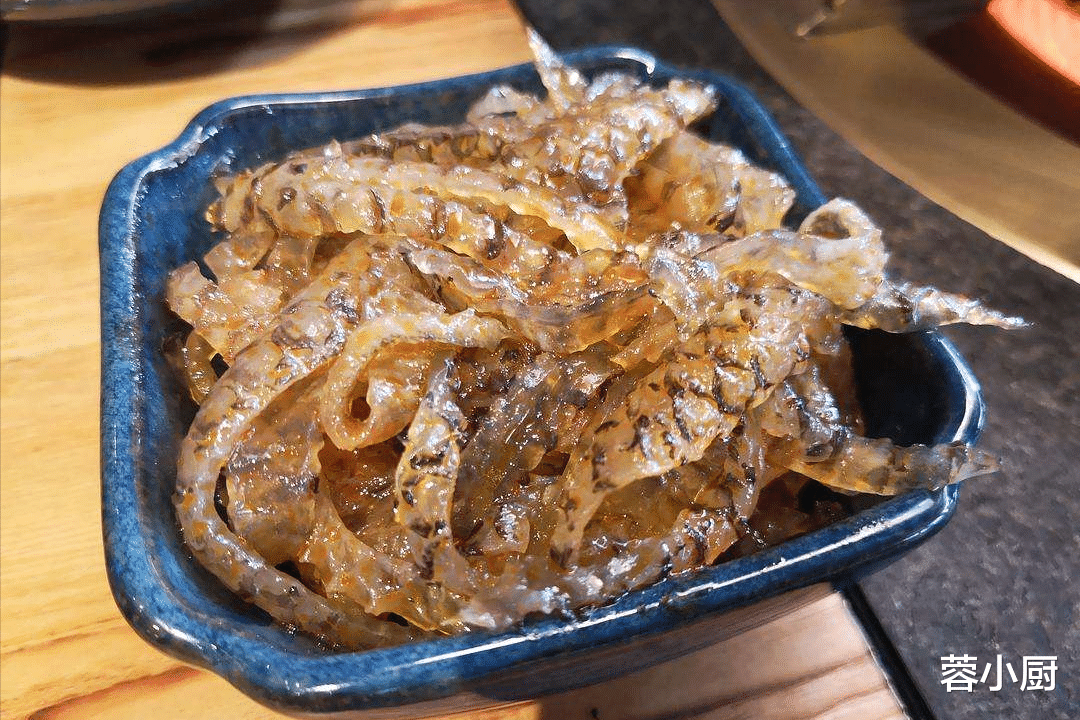 山楂|“夏天多吃酸，走路不打窜”，4种“酸味”要多吃，精神饱满度夏