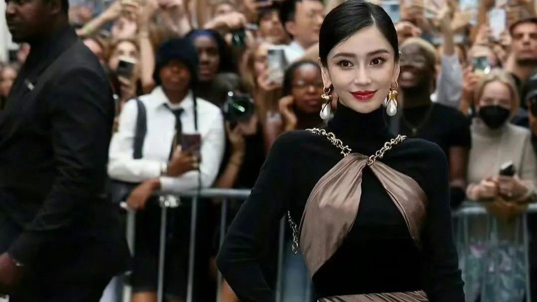 杨颖风波升级！被央视视频除名，网友喊话全网封杀