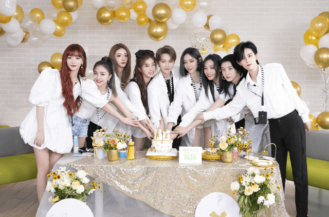 蒙面唱将猜猜猜|最佳电视节目推荐：在这个周末，你可以观看哪些精彩的电视节目？