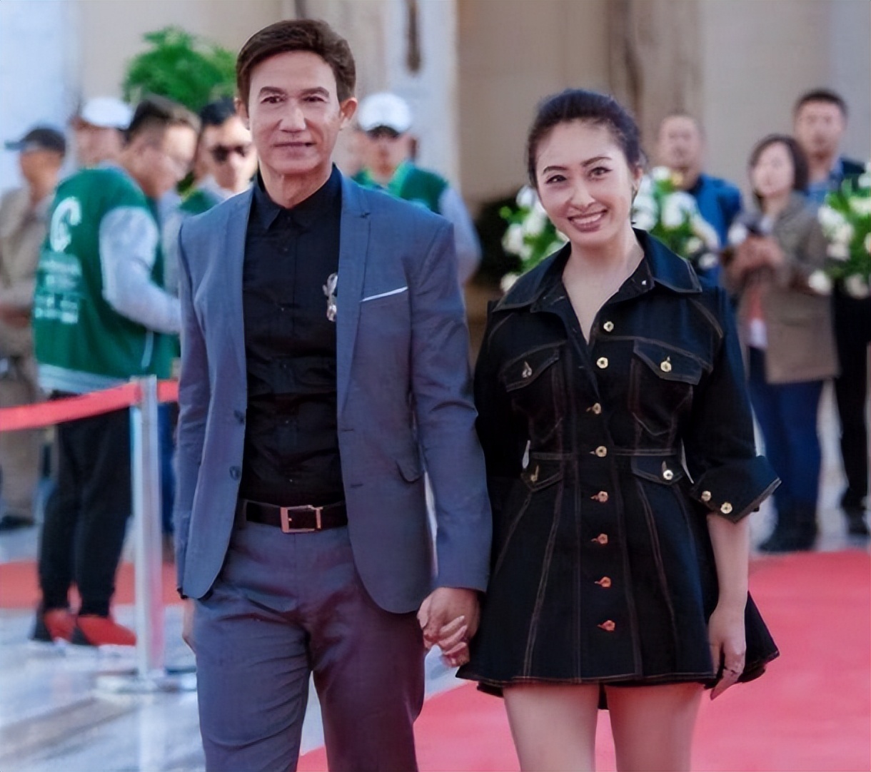 军艺校花雅琦,被大25岁张铁林抛弃后,为何又嫁给著名的“坏蛋”