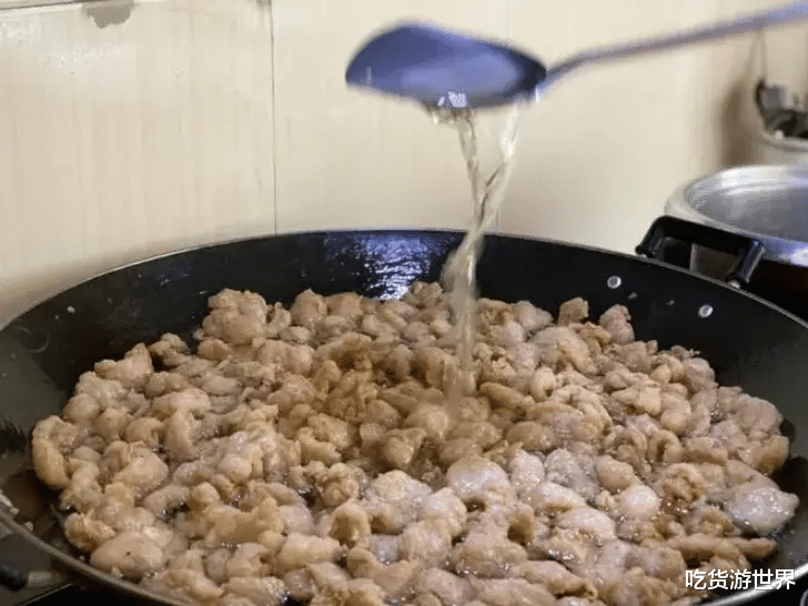 猪油|熬猪油,切忌只放盐,多放这3样,保存时间长,又香又白没腥味