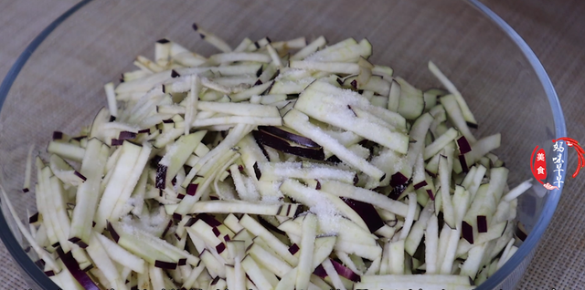 饺子|明日立冬，猪肉羊肉靠边站，分享3道素馅饺子，补嘴空又营养