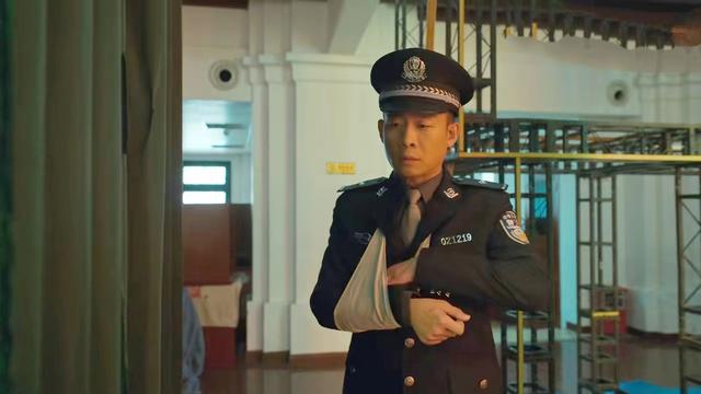 赵立冬|狂飙:从未露面的市委书记和市公安局局长去哪了?