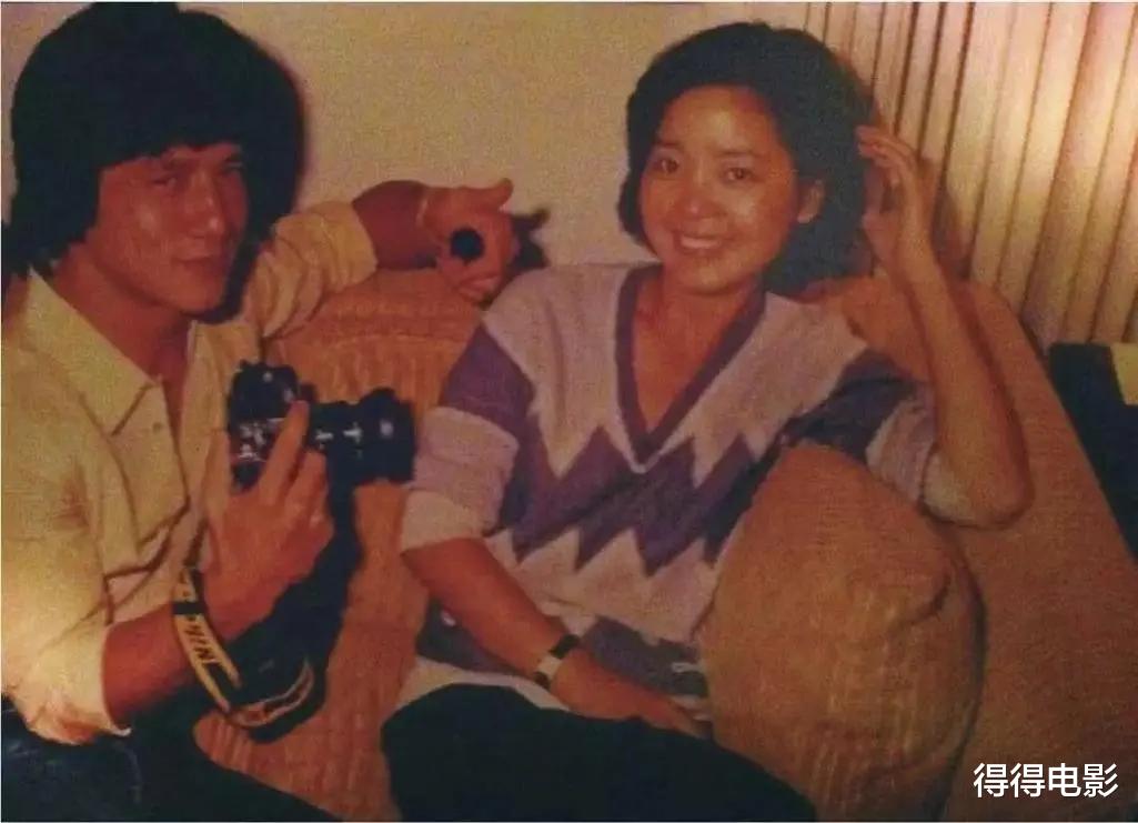 《最佳拍档》当年有多狂？200万片酬的许冠杰，打赢了480万的成龙