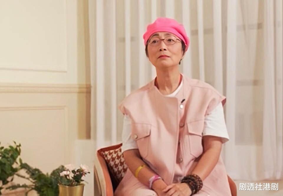 香港知名女星突然宣布息影,转行做带货主播,坦言因收入更高