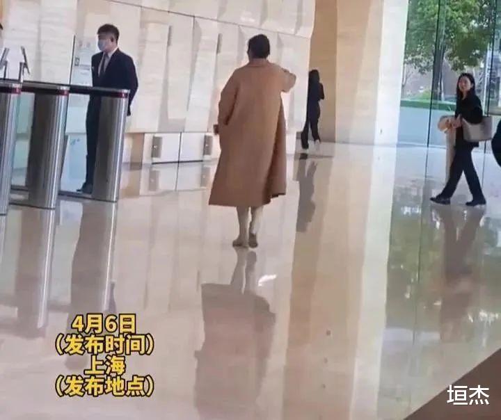 浙江大学|上海女高管1段“发疯”视频流出，我看到当下社会最残酷的现实