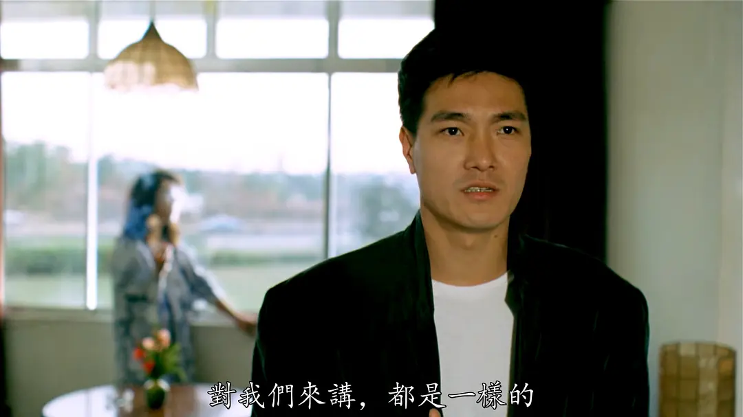 他暴打成龙，脚踹李连杰，把拳王周比利打到送医院