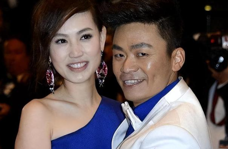 倒霉的王宝强,终究绕不过“女人坑”?