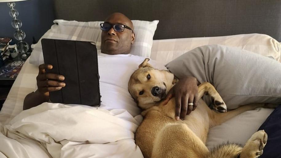 疾速追杀|突传噩耗！美国演员兰斯莱迪克去世，享年60岁，曾演《疾速追杀》