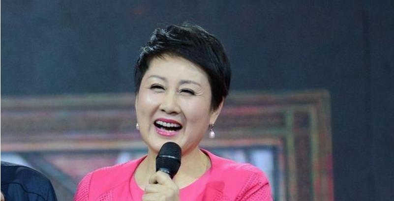 华强方特|“一级演员”张凯丽:被足力健搞“臭”,因“横行霸道”付出代价