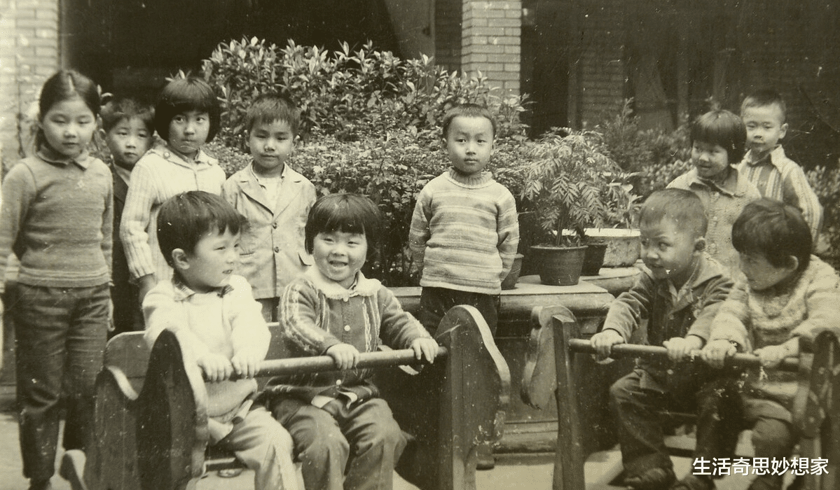 真是00后整顿了职场、干掉了高房价、遗弃了KTV、干掉了羽绒服吗