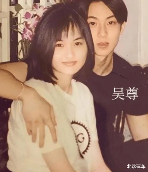 满嘴谎言私生女，大骗子吴尊，“底裤”都被扒光了