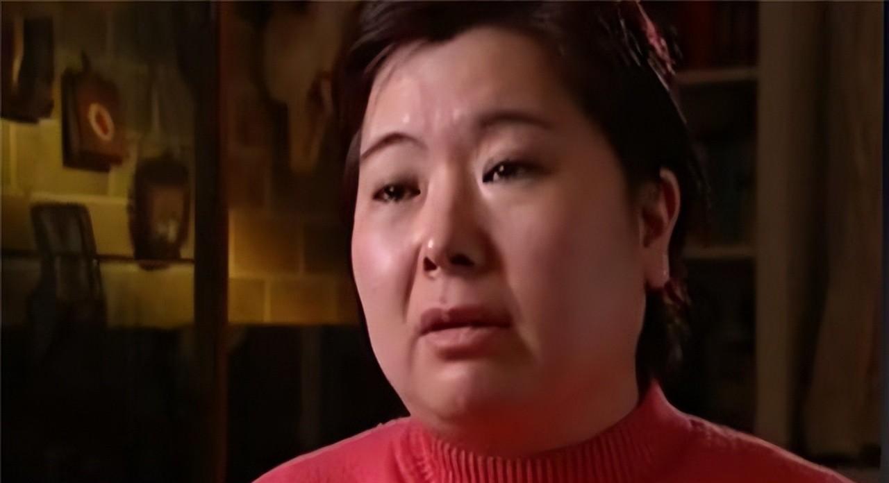 舅舅外公都是影帝，爸爸是国家一级演员，海归学历现在是网红