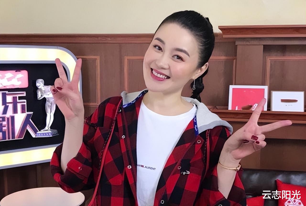 赵本山|关婷娜:本是化妆师,被赵本山挖掘拍电视剧,年过40还不结婚