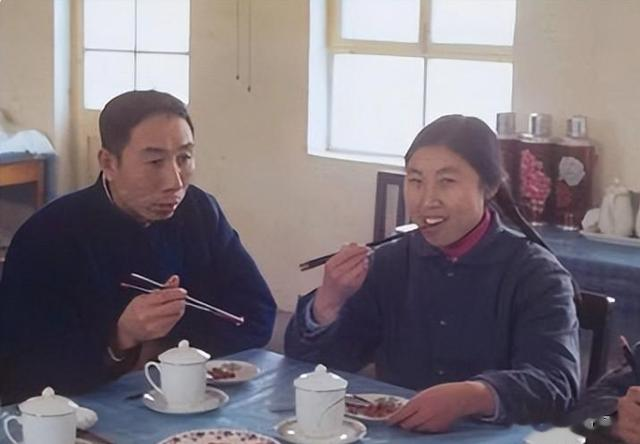 物价|七十年代去“下馆子”,2块钱在饭店都能吃些啥?勾起无数回忆!