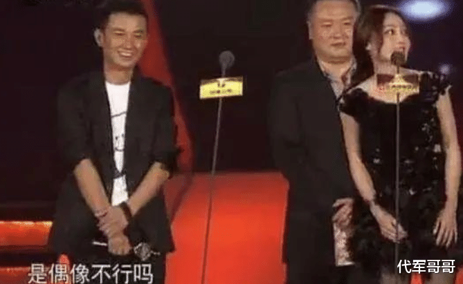 这一次,41岁的姚笛,终于走上了另一条大道