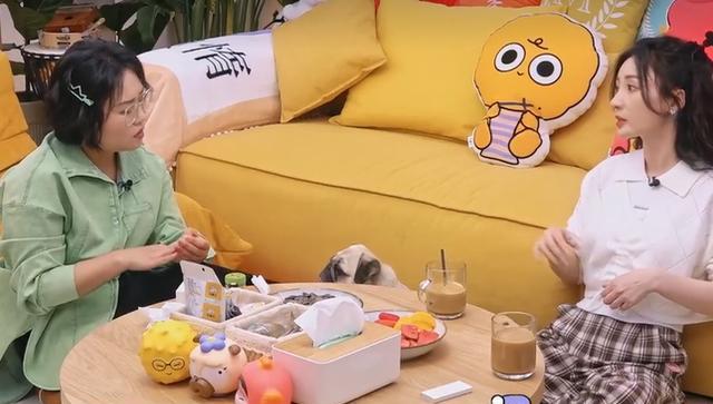 李晟|柳岩公开遭遇入室抢劫的经历,对比刘嘉玲白冰冰,已经算是很幸运