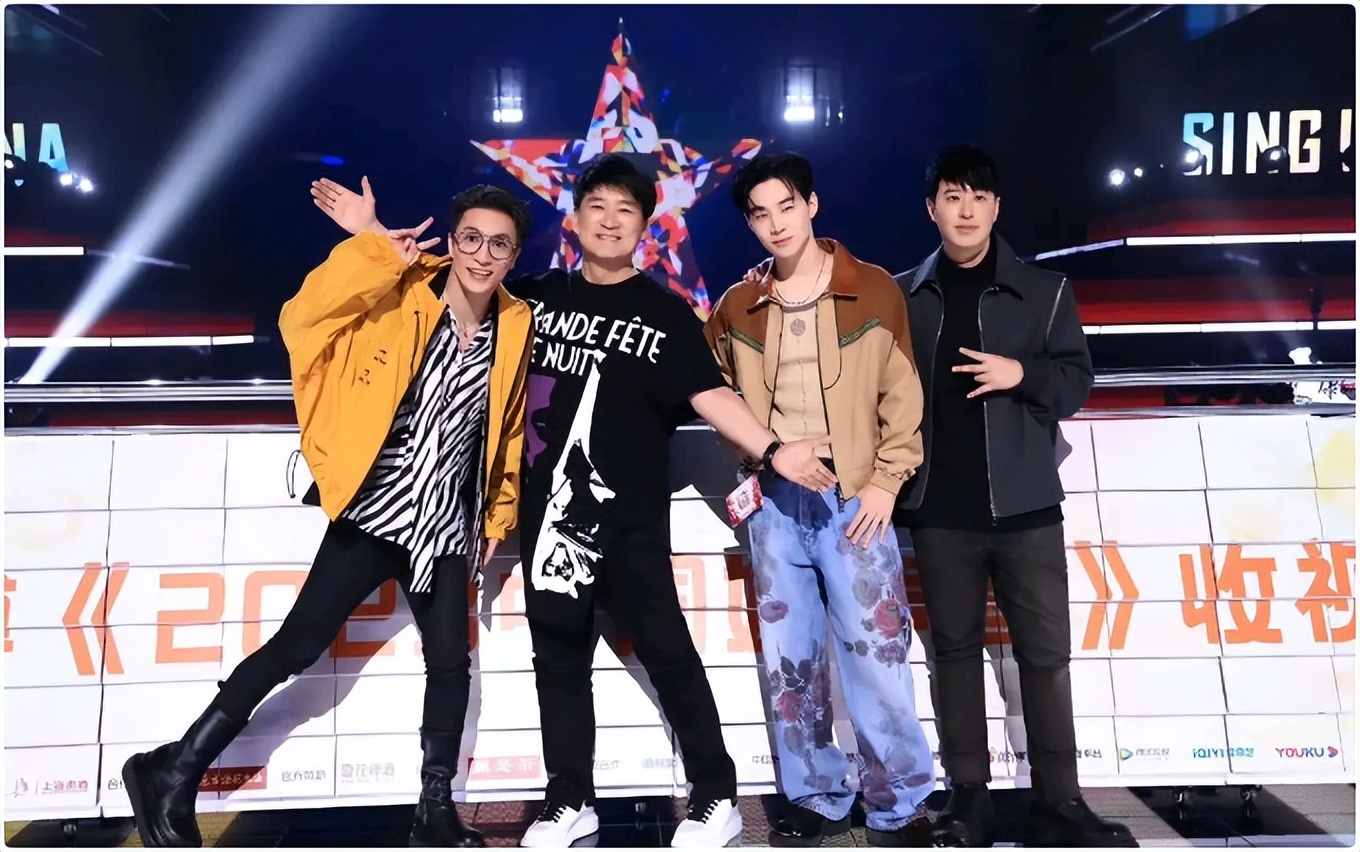 《好声音》再曝大瓜，两个导师决定退出，给多少钱都不录了