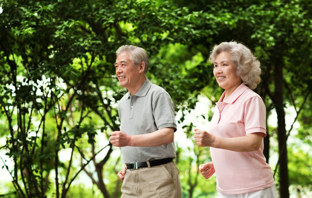 适合中老年吃的4大健康食物，牛肉未上榜，第一名是它，建议了解