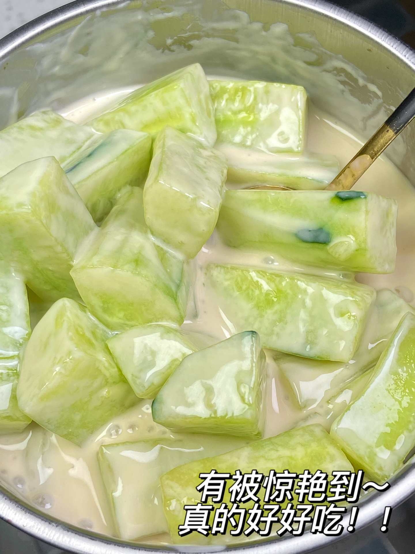 酸奶|超简单的酸奶黄瓜！低脂低卡又健康，减脂的姐妹放心吃