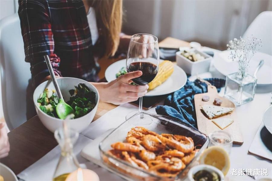 睡眠|露肉的季节到了,你晚饭吃了吗?姐妹们别再傻了