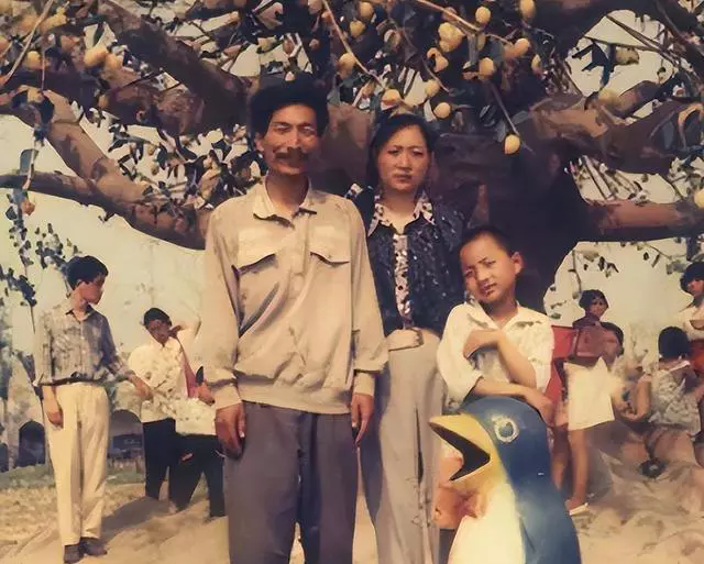 主持人华少的幻灭史：他的故事远比你想象的更恶劣