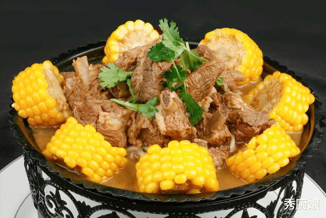 玉米|保存玉米，直接冷凍還是煮熟再凍？區(qū)別很大，用對(duì)方法一年也鮮甜