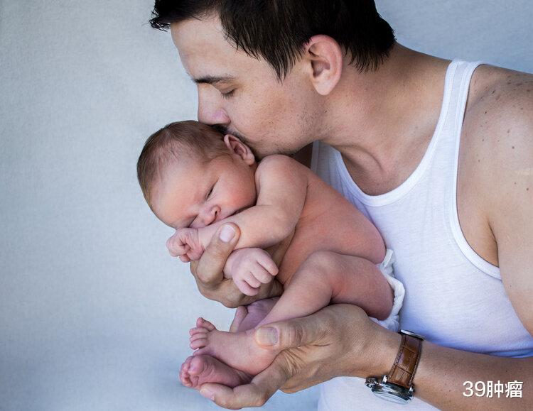 疱疹病毒|广东5岁儿童,嘴角长了小水泡后脑死亡!别把单纯疱疹病毒当上火