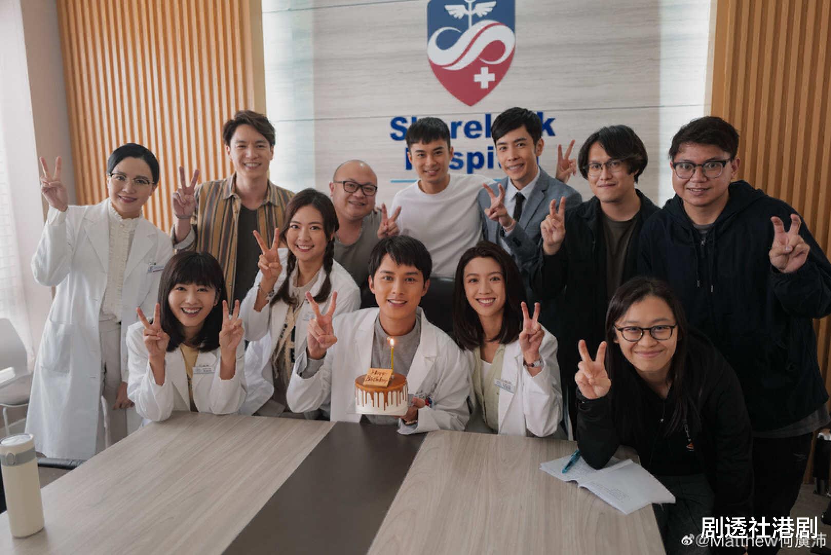 朱晨丽|被指分手后首同台!TVB绯闻情侣现场零交流,男方更当女方透明