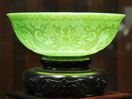 三大美玉典范:碧玉、墨玉、黄玉