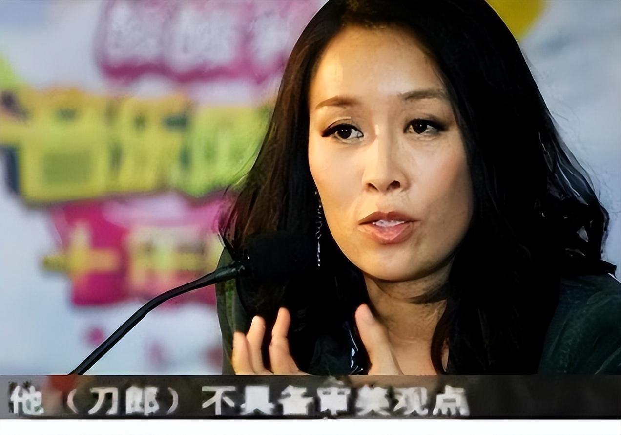 善恶终有报! 56岁“惨遭封杀、移民英国”的那英，彻底活成了笑话