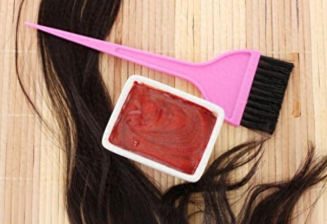 经常“染发”会致癌,是真的还是假的?研究结果公布,涨知识了