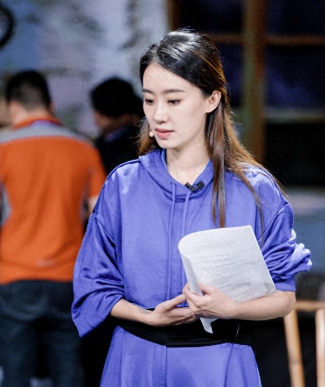 从爆红到“打回原形”，高叶只用了半年，终是步了张小斐的后尘