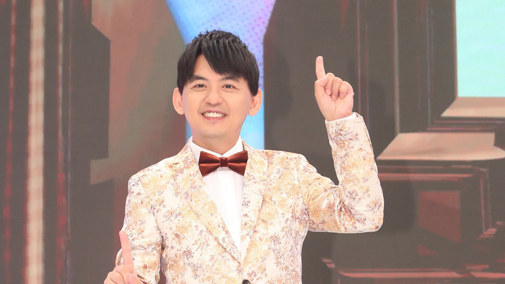 人设崩塌！黄子佼主持的节目全停，损失数额曝光