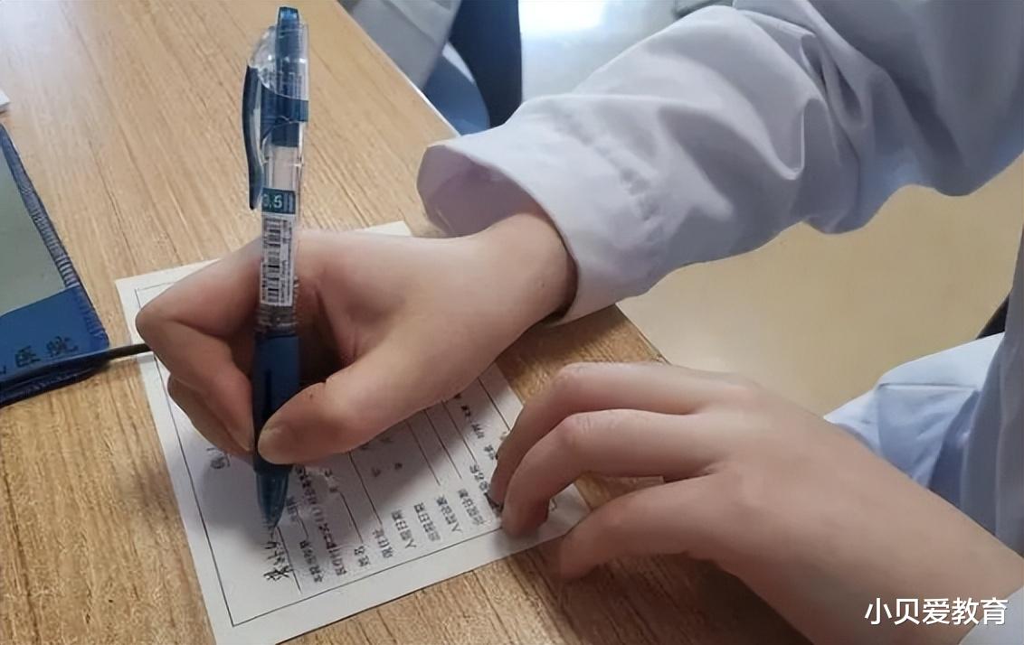 硕、博医学生求职无门,医院却高呼缺人,难道只是学医的骗局吗?