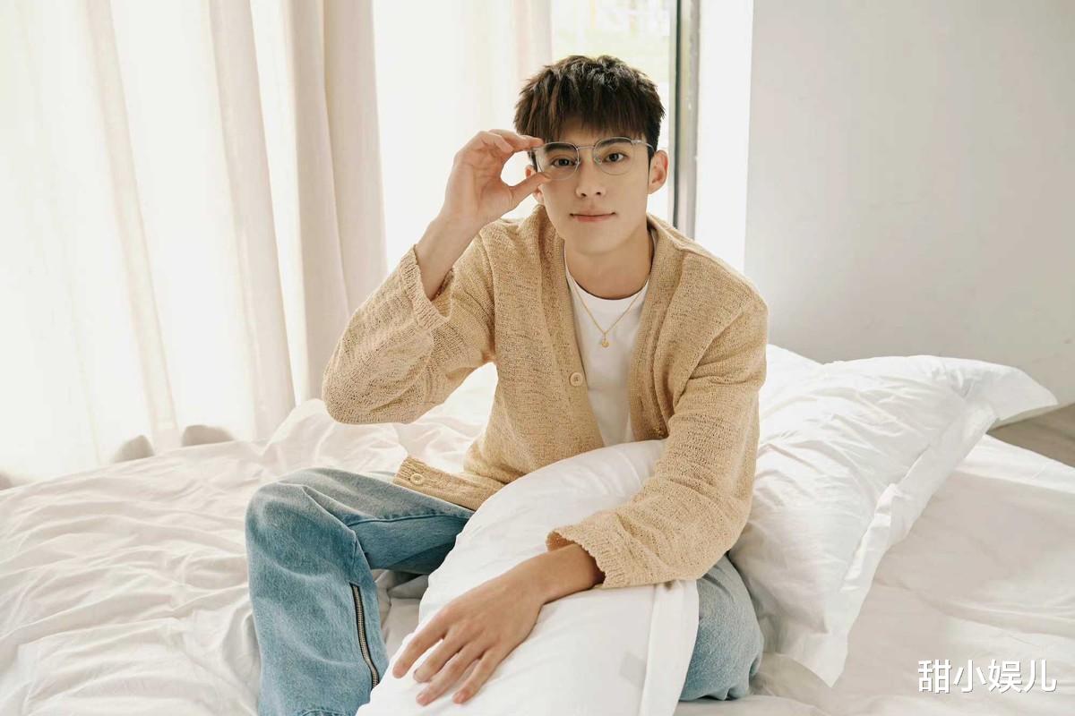 迪丽热巴|明星好感度排行榜:迪丽热巴入围前5,王鹤棣赵丽颖实至名归