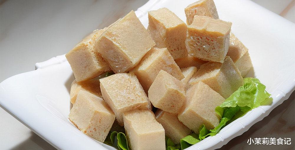 食材|吃麻辣烫,这6样可以多拿些,新鲜好吃还“不压秤”,能省不少钱