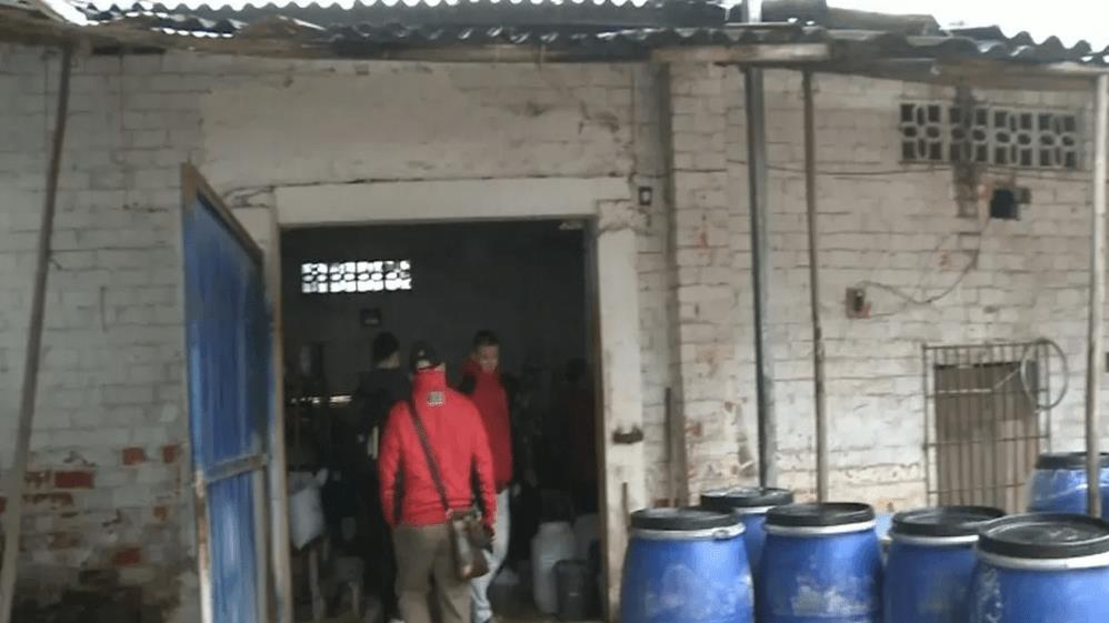 |“毒铁锅”遭央视多次曝光,把美食变成“毒药”,大家应提高警惕!