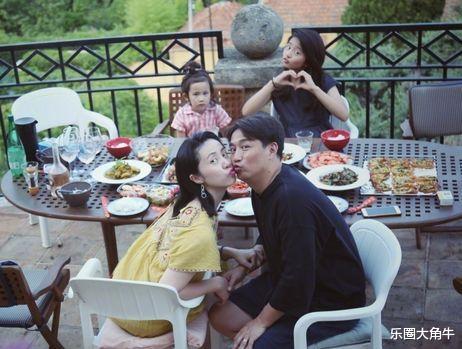 黄磊这一大家子的塌房,扯下了多少娱乐圈“美好”人设的遮羞布?