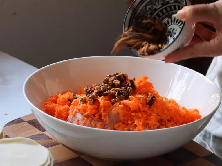 景甜|煮水饺,“开盖子煮”和“盖盖子煮”差别大,难怪饺子口感不一样