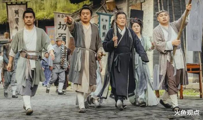 不愧是赵本山!新剧把海选黑幕全讽刺到了,一把扯下内娱的遮羞布!