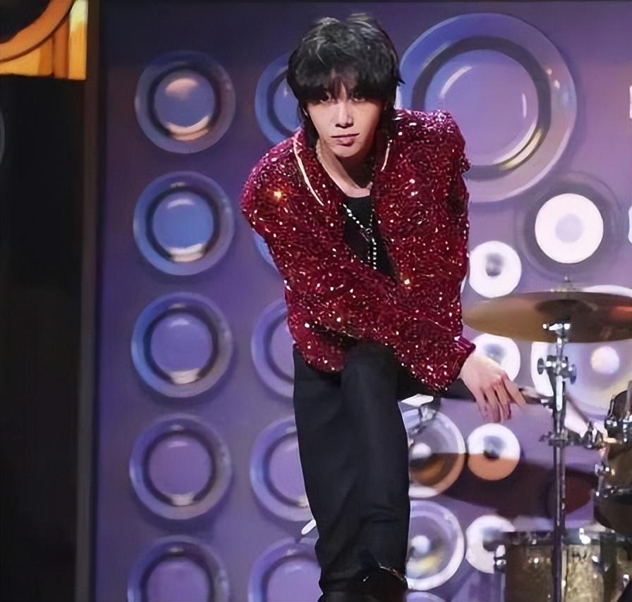 |“狂妄过头”华晨宇:惹张杰当众嘲讽可笑,敢言地位高过周杰伦!