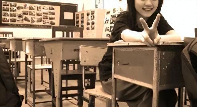 当初火遍全网的“北大校花”，近照曝光：“她怎么堕落成这样？”