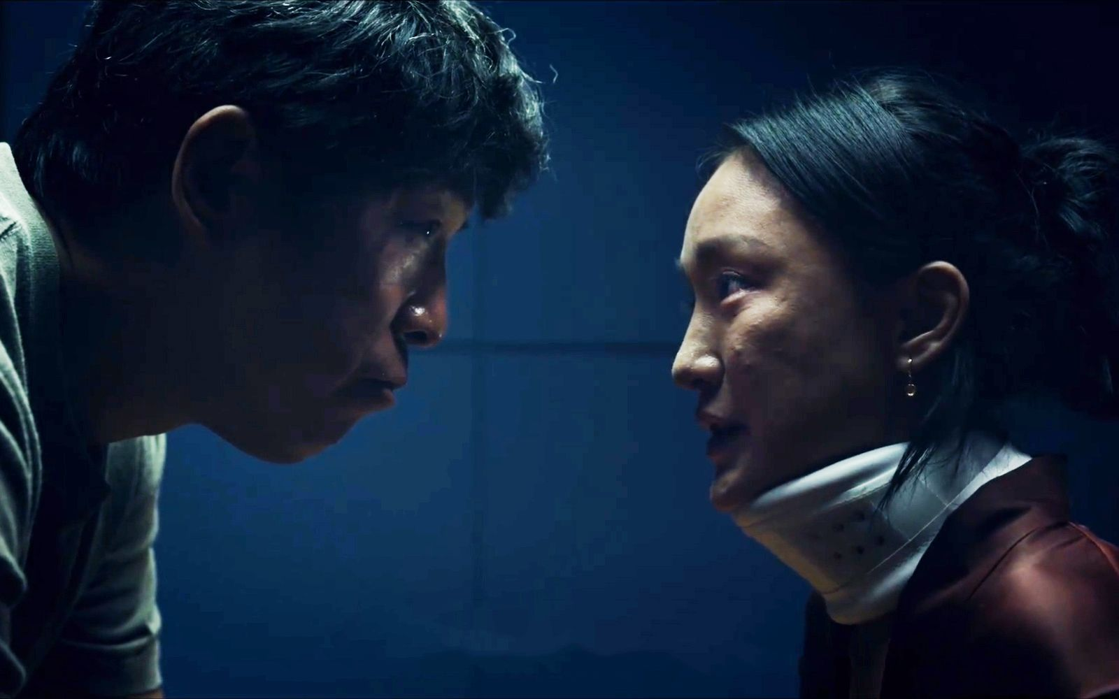 《涉过愤怒的海》动了谁的奶酪?遭遇全网尬黑,央视都看不下去了