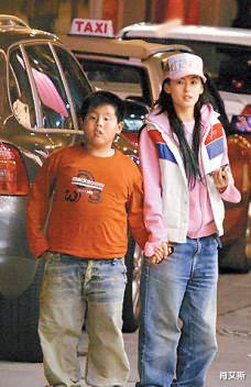 情史混乱三胎生父成谜,天生反骨遭前辈狂批,张柏芝都经历了什么