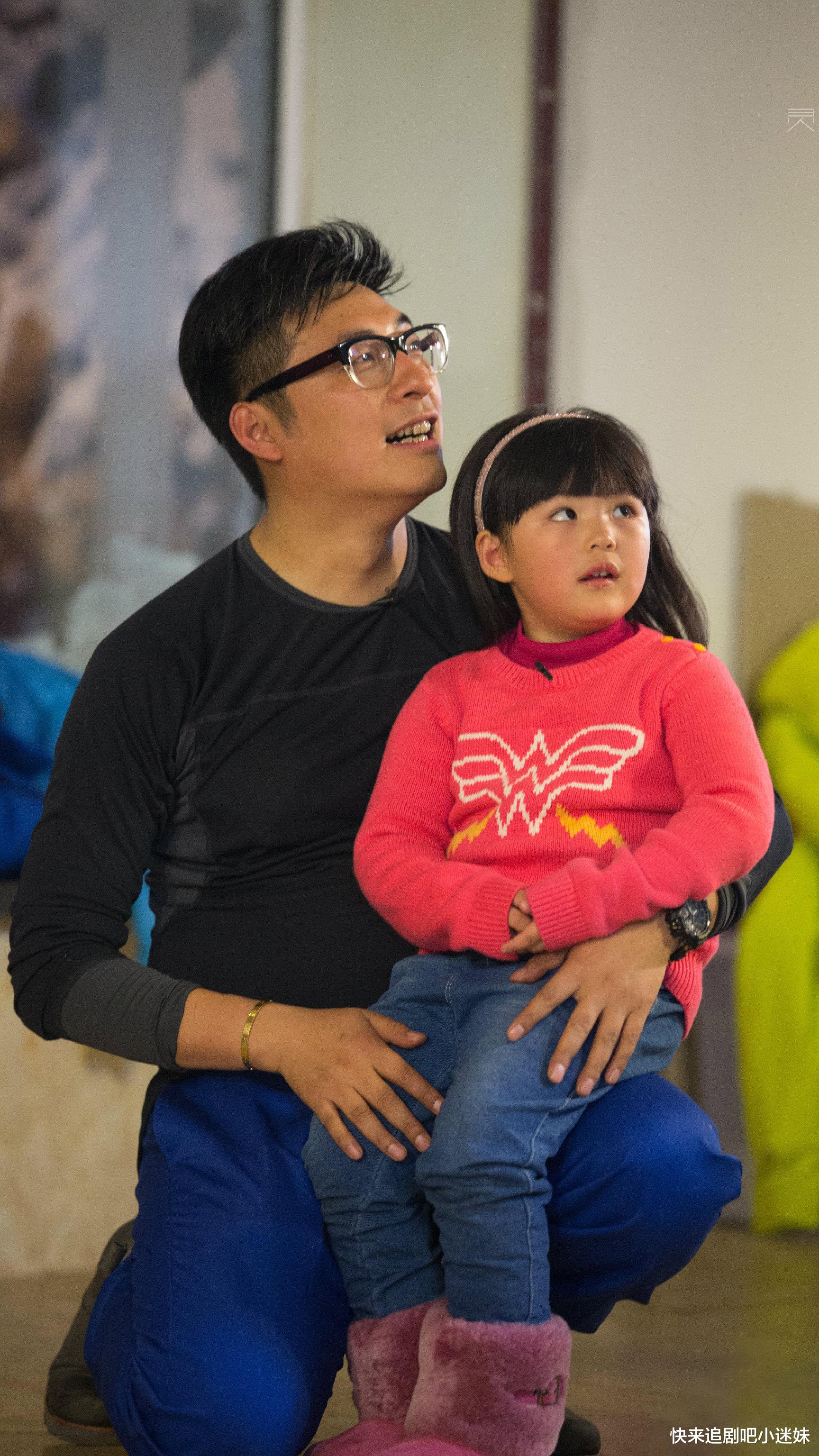 小小志|《爸爸去哪儿》播出10年了,天天出国留学,Kimi长相清秀