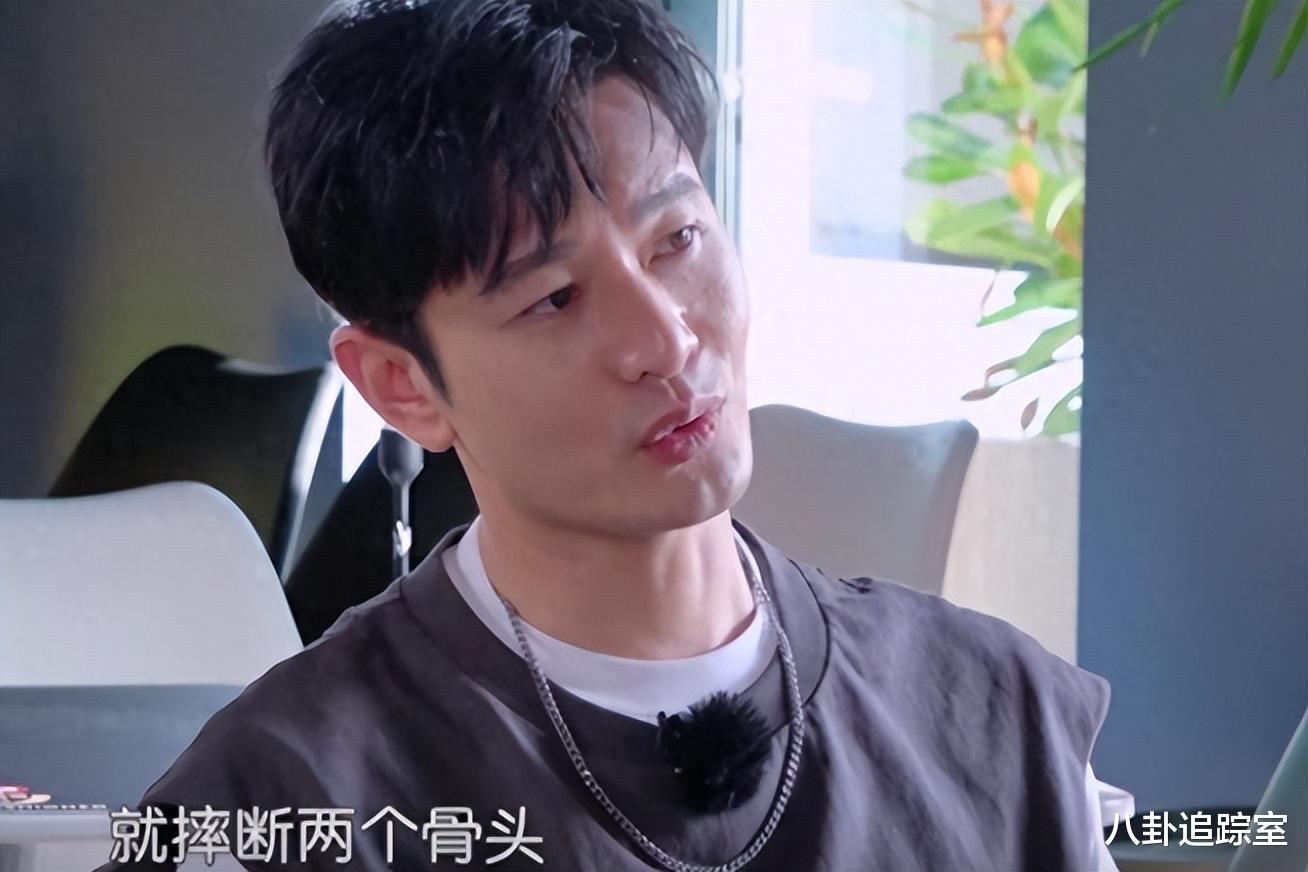 Baby首晒母子合照!小海绵疑无人照料长发及肩,黄晓明发文引争议