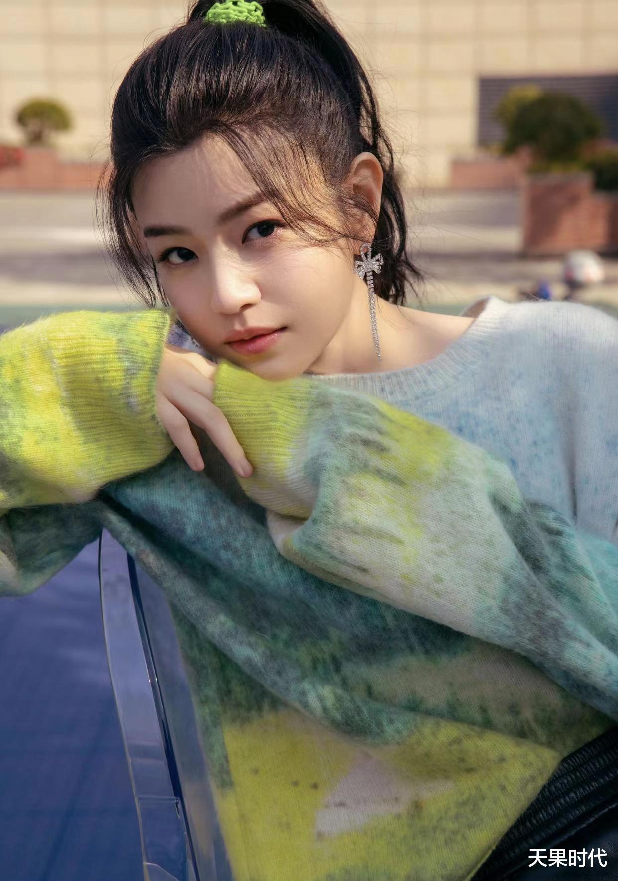 高马尾 陈妍希高马尾扮嫩成功,直接梦回沈佳宜,清纯模样“真初恋女神”