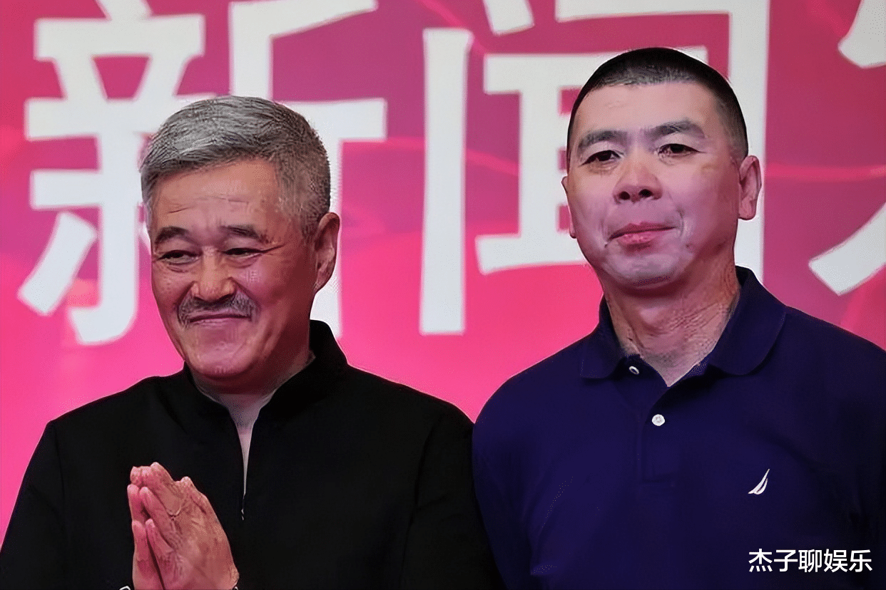 面对赵本山调侃,周润发17字回应语出惊人,冯小刚真该向他学学